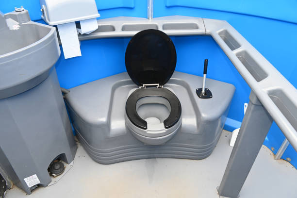 Best Portable toilet rental cost  in Summit, WA